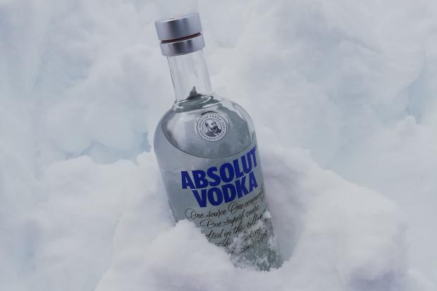 Free Press Series: Vodka can help with de-icing frozen windscreens (Canva)