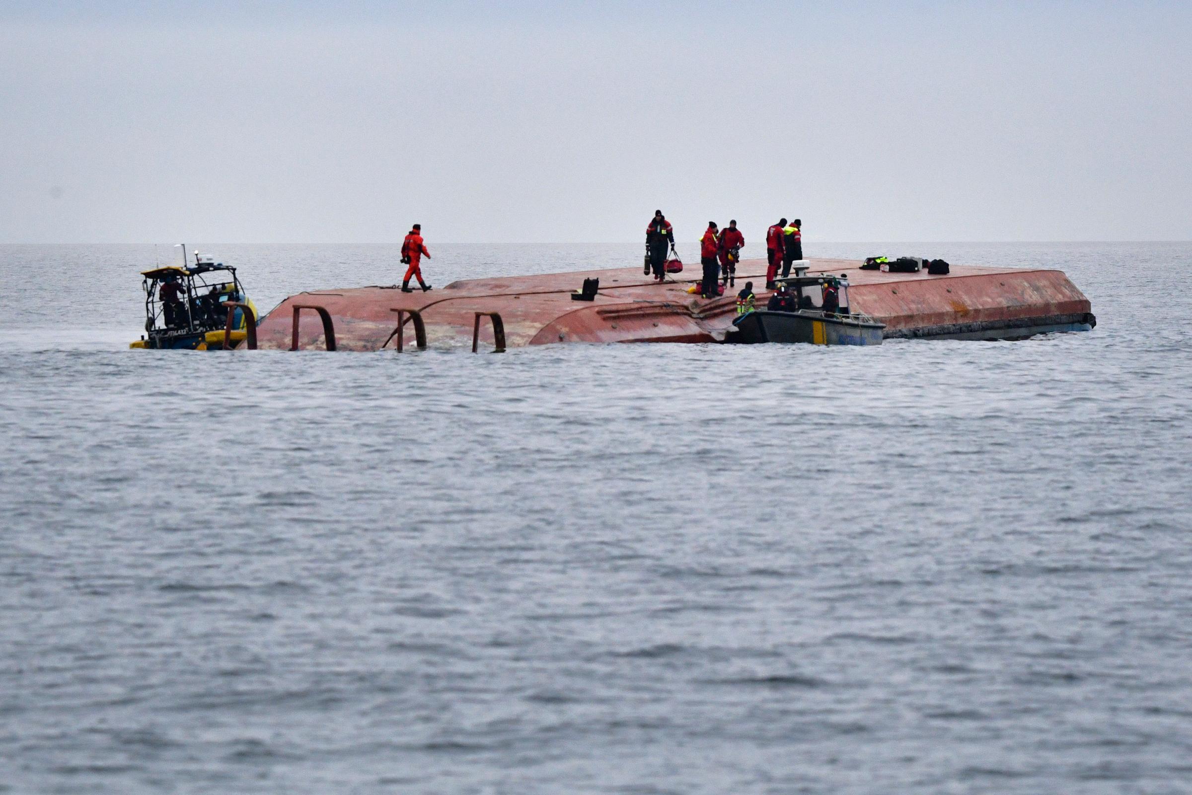 One dead, one missing after cargo ship collision off Sweden - Vimarsana News