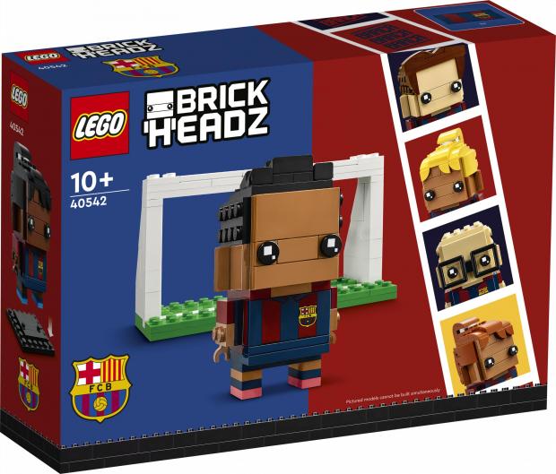 Free Press Series: LEGO® BrickHeadz™ FC Barcelona Go Brick Me. Credit: LEGO